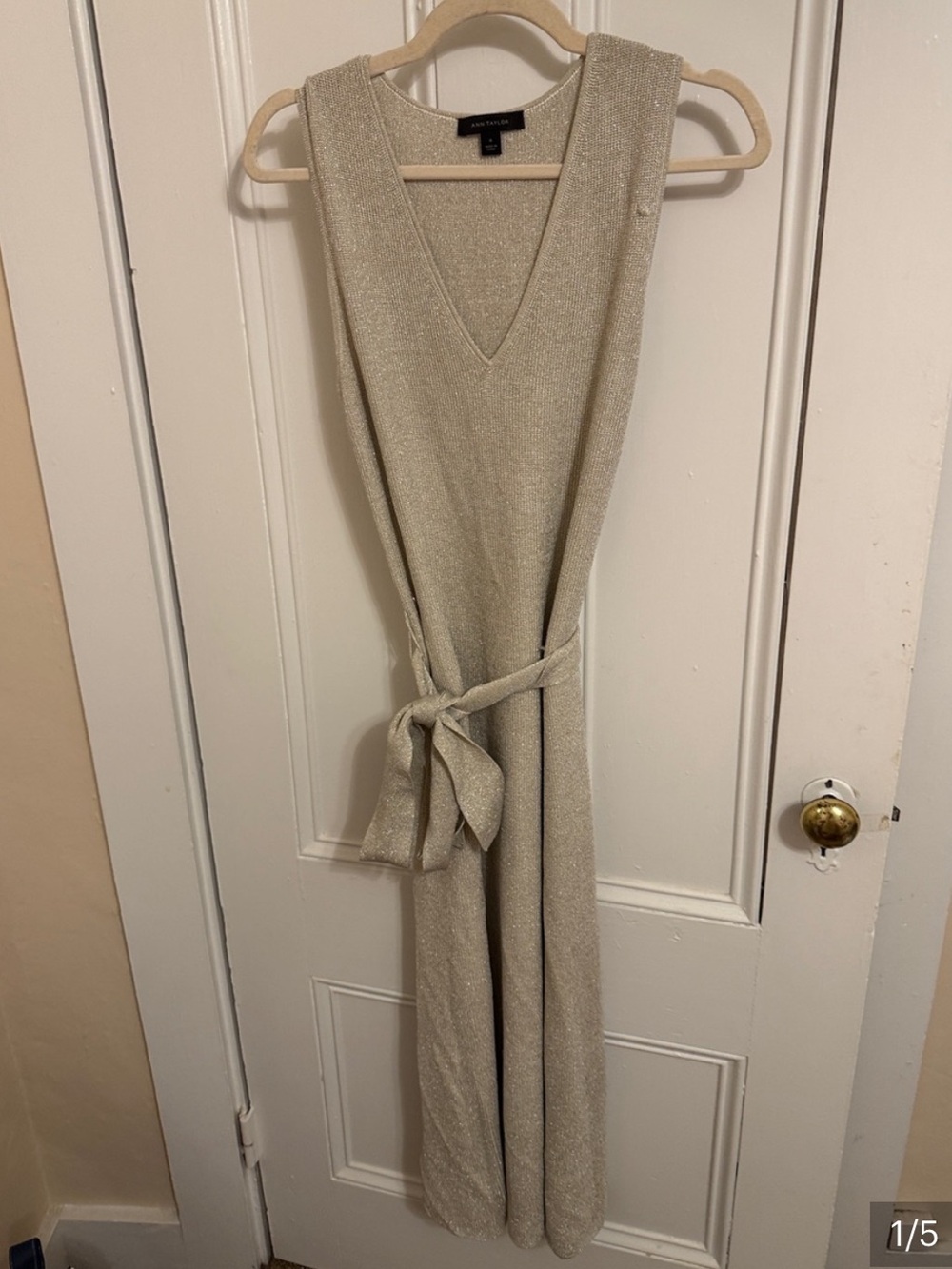 Ann Taylor Metallic knit Sleeveless V-Neck Maxi Dress in Shimmery Gold silver M